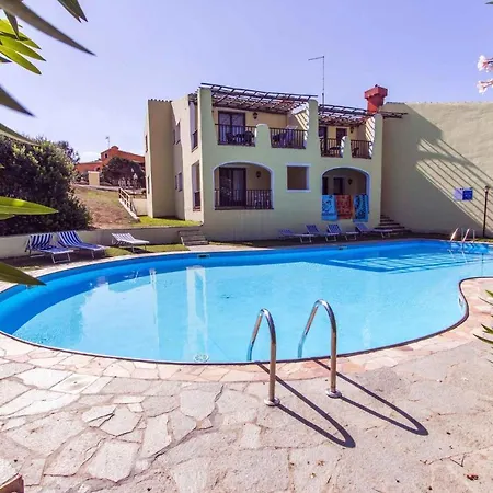 House And Apt. In Sassari 30366