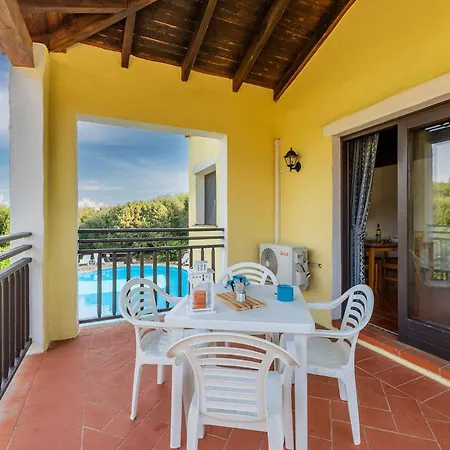 House And Apt. In 30366 Apartament