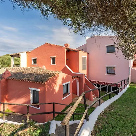 House And Apt. In 30366 *