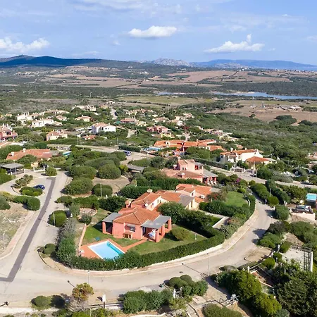 Apartament House And Apt. In 30366 *