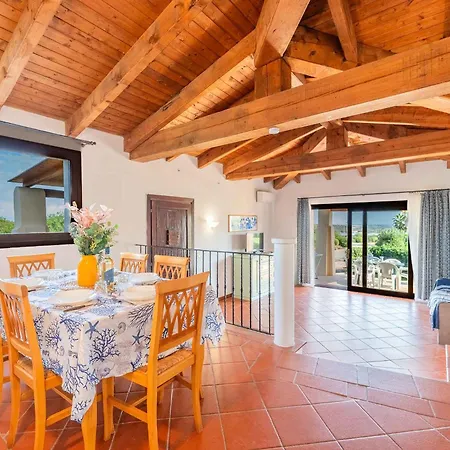 Apartament House And Apt. In 30366