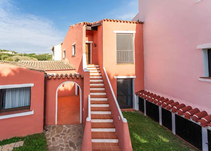 House And Apt. In 30366 Apartment Sassari